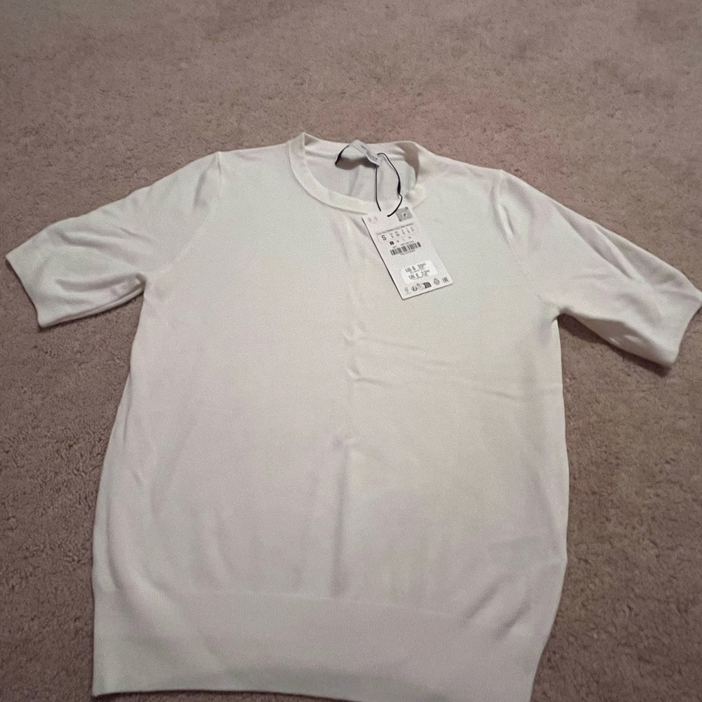 Zara Women's White Crewneck Top